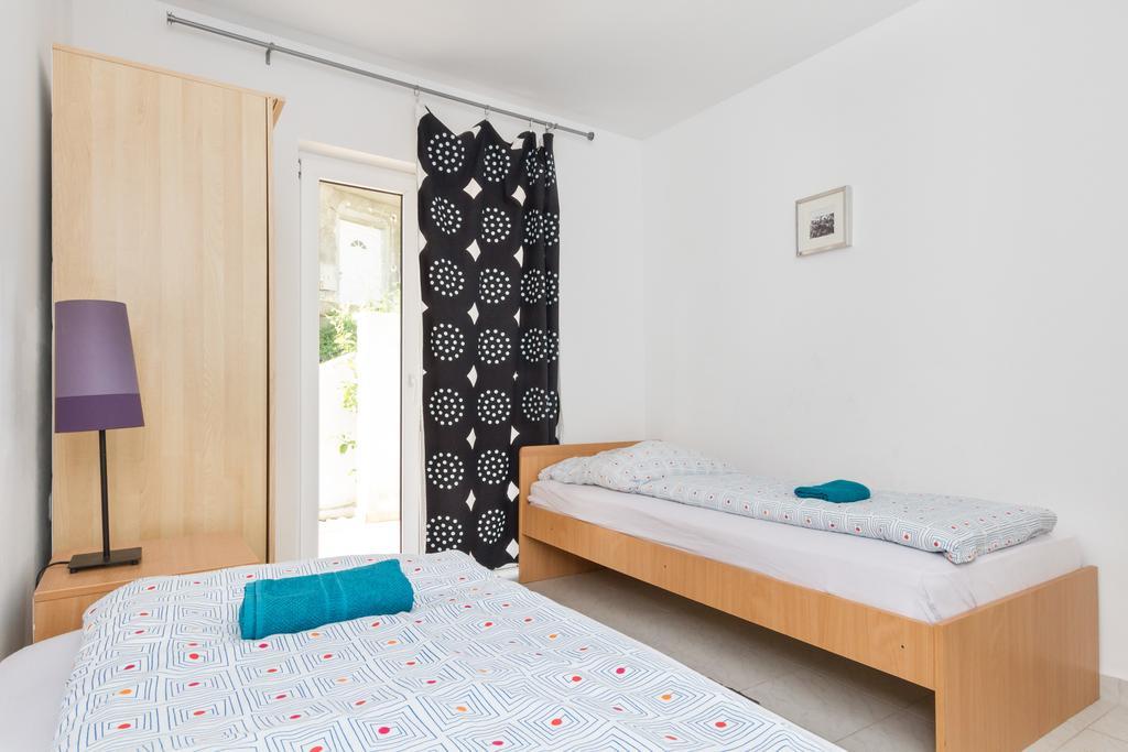 Hippocampus Apartments Mimice Habitación foto