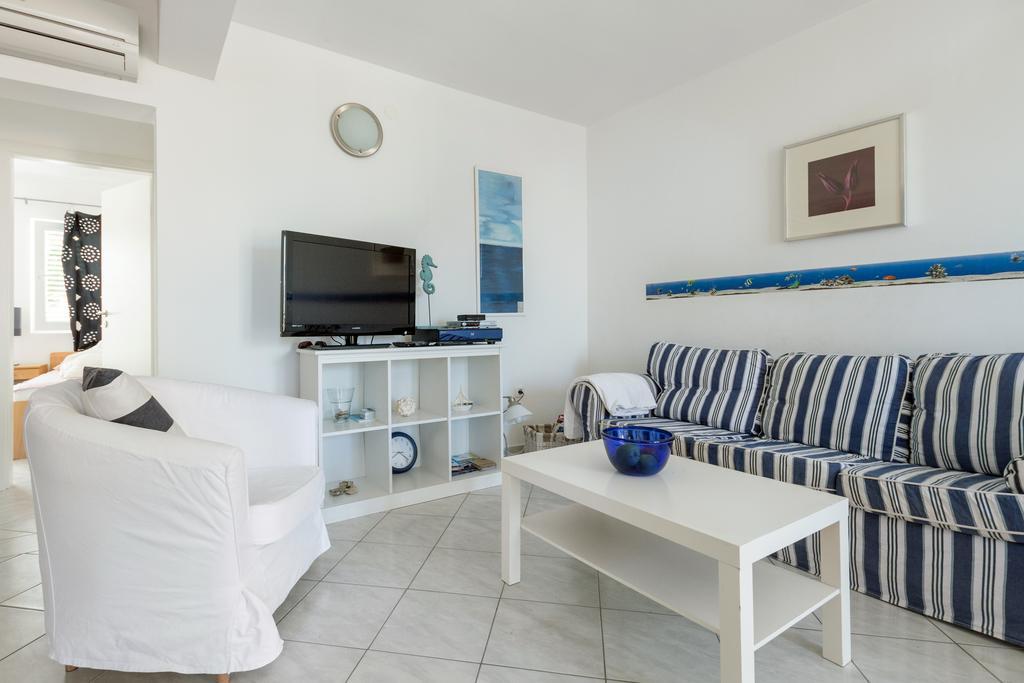 Hippocampus Apartments Mimice Habitación foto